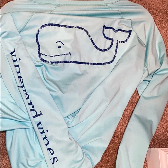 Vineyard Vines Performance Tee - Picture 3 of 5